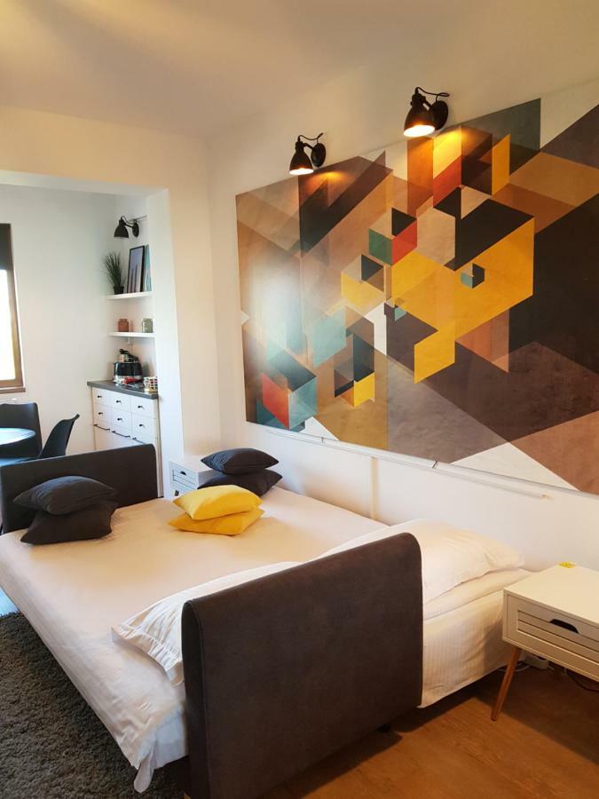 Kolonaki Domus Apartment 3 ยาช ภายนอก รูปภาพ