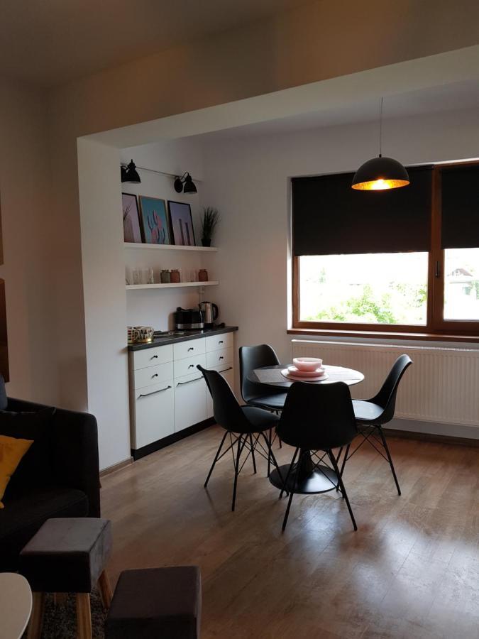 Kolonaki Domus Apartment 3 ยาช ภายนอก รูปภาพ