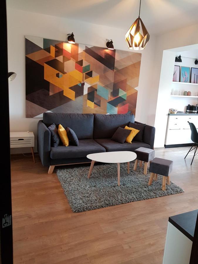 Kolonaki Domus Apartment 3 ยาช ภายนอก รูปภาพ